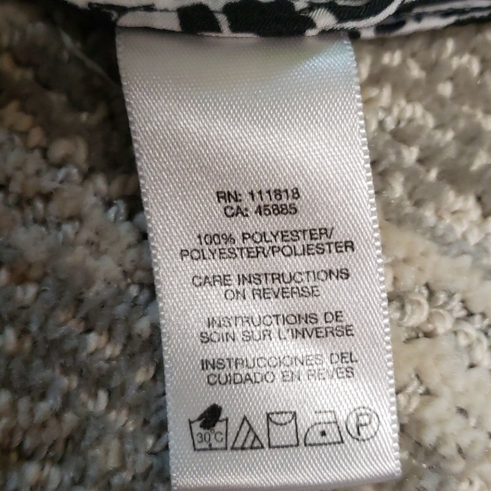 Michael kors black and white sleeveless top - Picture 6 of 7
